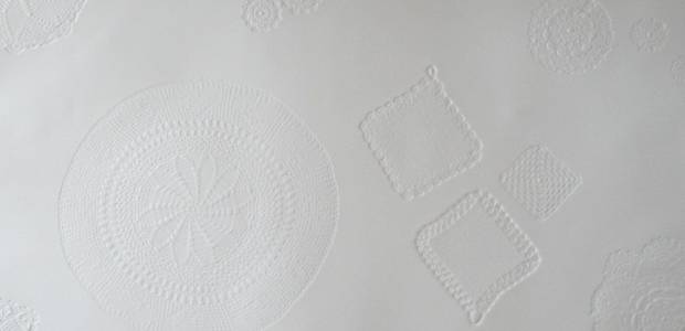 Papir pamti / The paper remembers